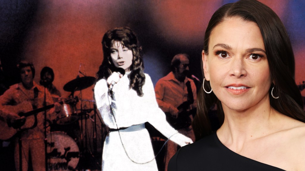 ‘Coal Miner’s Daughter’ Starring Sutton Foster Heading For Broadway