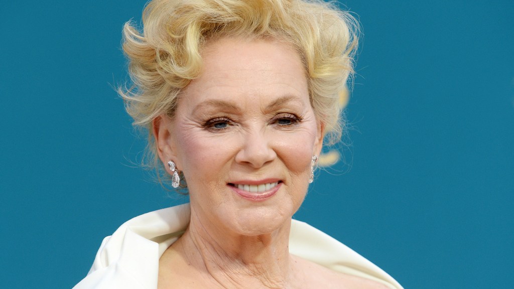 Jean Smart Returning To Broadway This Summer In ‘Call Me Izzy’