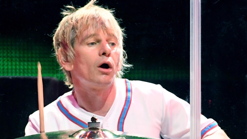 Pete Townshend Says Zak Starkey Is Not Leaving The Who