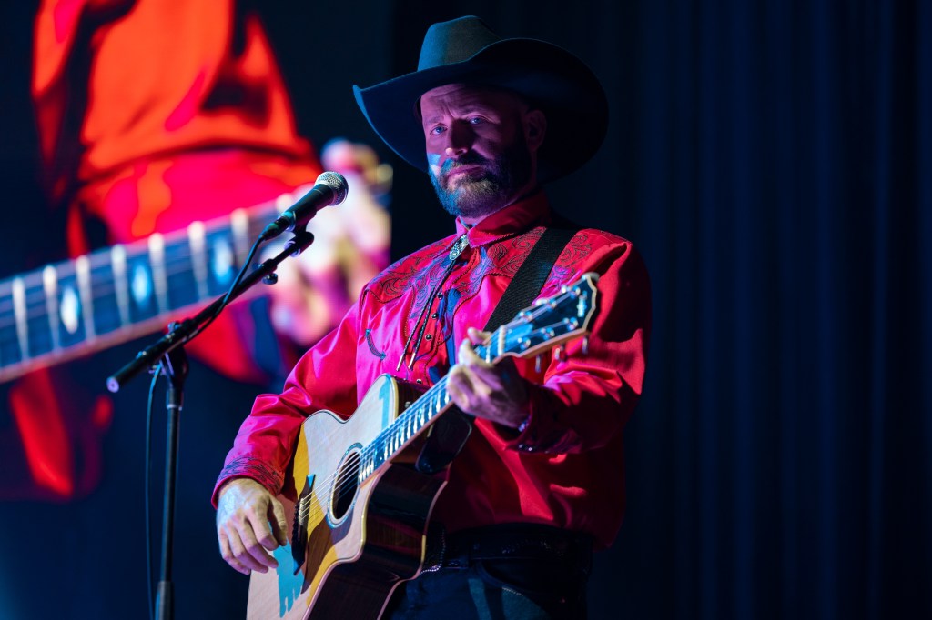 Tom Segura’s ‘Bad Thoughts’ Renewed For Season 2 By Netflix