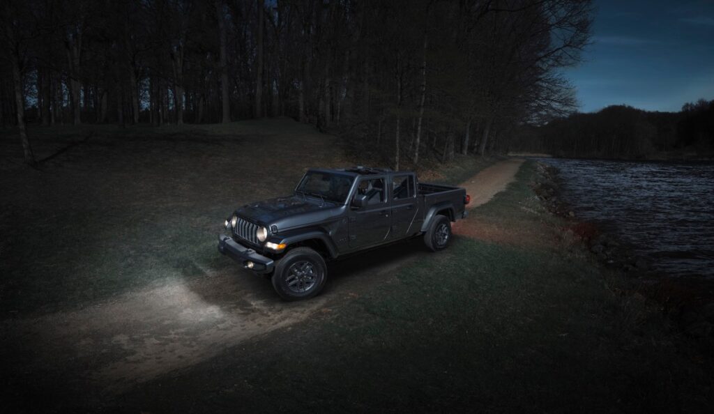 Stellantis cancels plans for an electrified jeep gladiator
