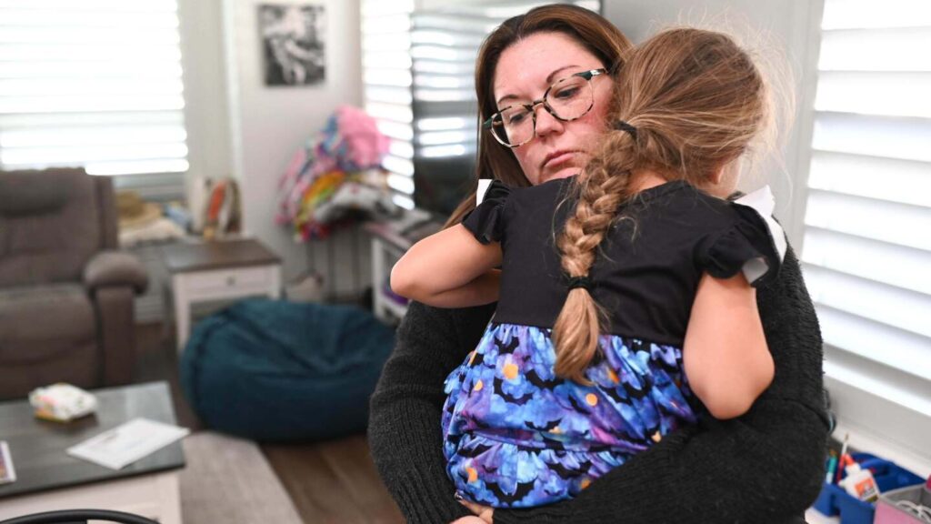 Pay wars during government shutdown hit military families hard