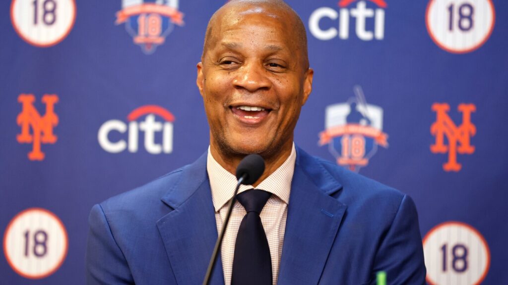 President Trump pardons former Mets great Darryl Strawberry